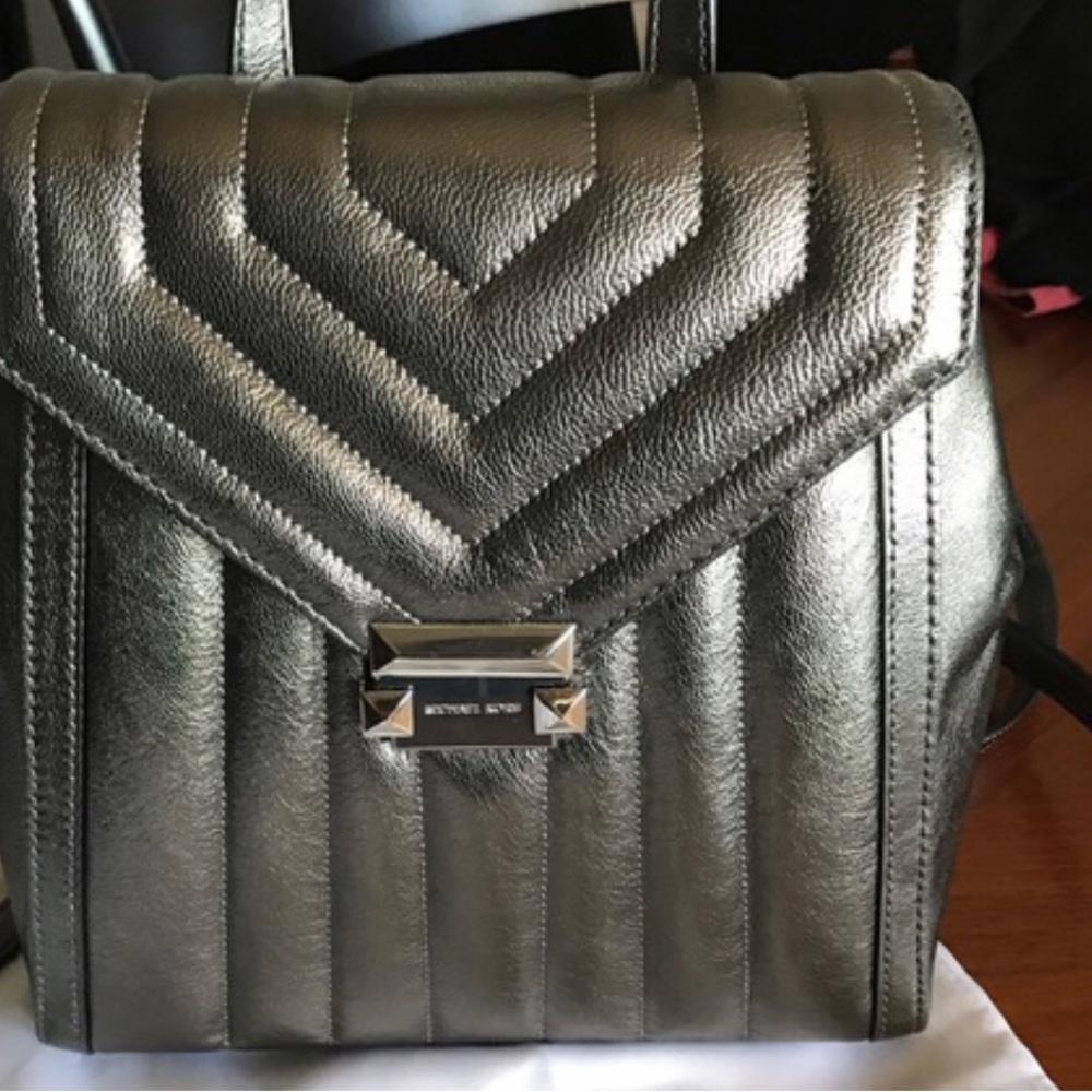 Michael Kors metallic quilted backpack Sz med EUC